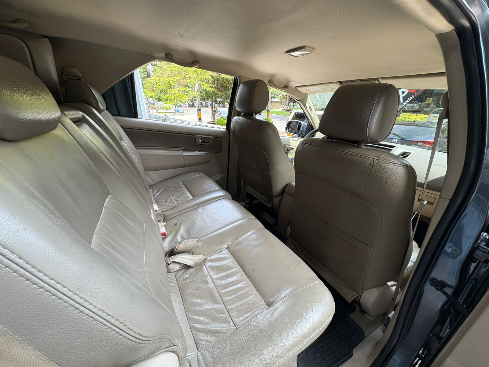 TOYOTA FORTUNER SR5 2008 - Imagen 19