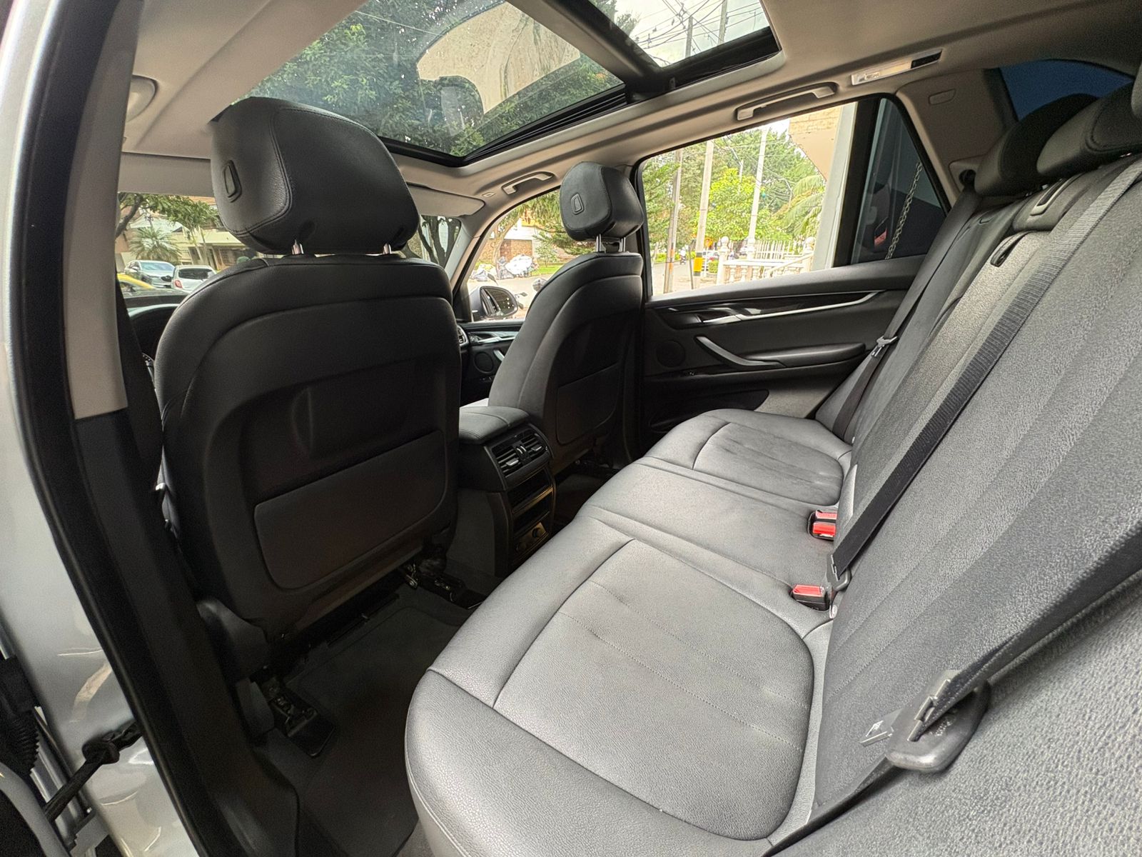 BMW X5 XDRIVE 40E 2018 - Imagen 15