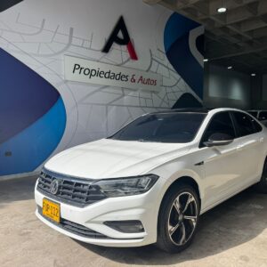 VOLKSWAGEN JETTA R-LINE 2019