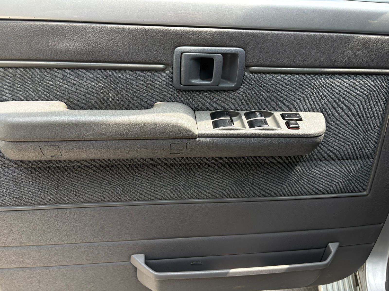 TOYOTA LAND CRUISER 70 LX V6 2013 - Imagen 13