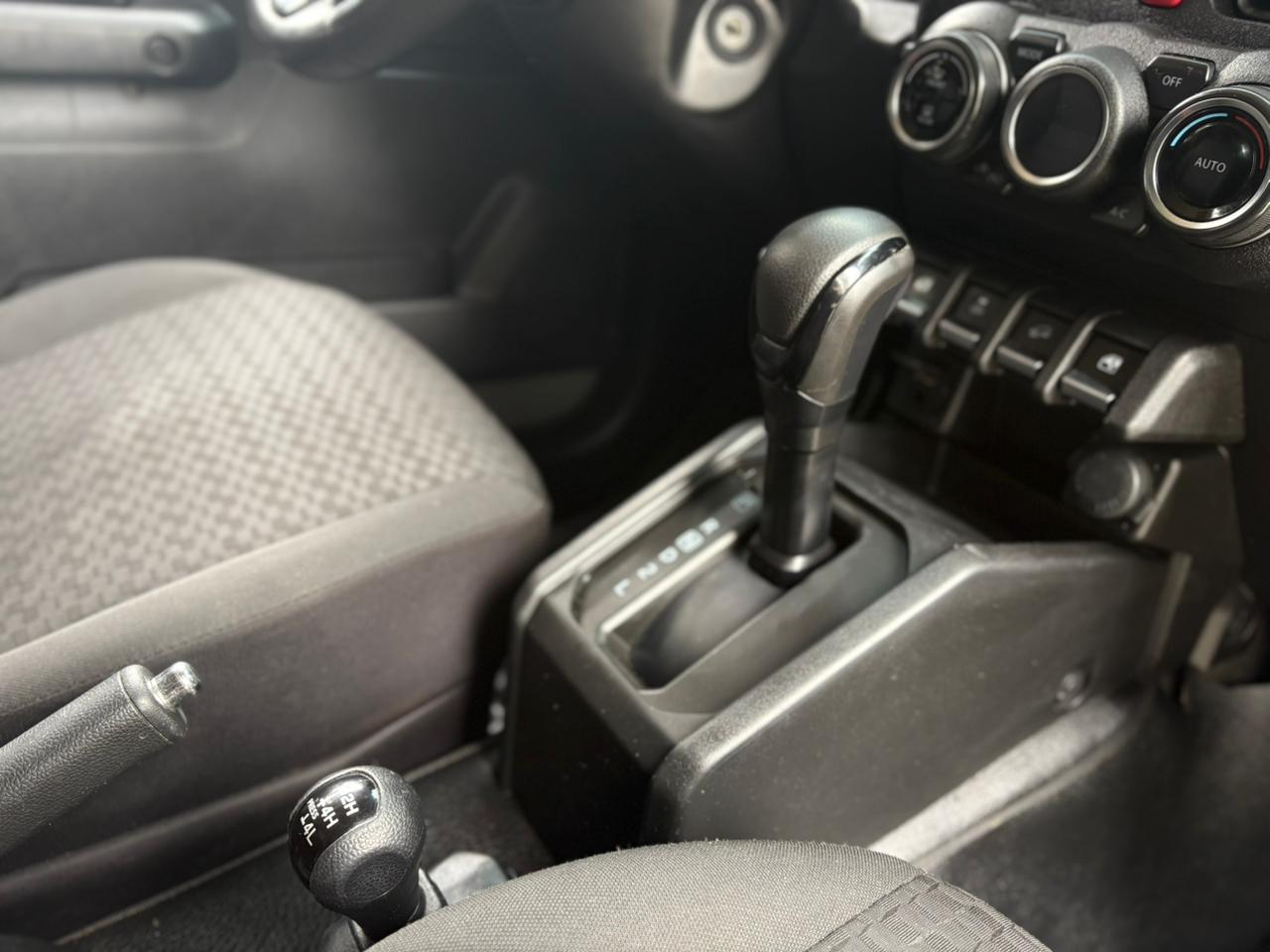 SUZUKI JIMMY AT 2021 - Imagen 18