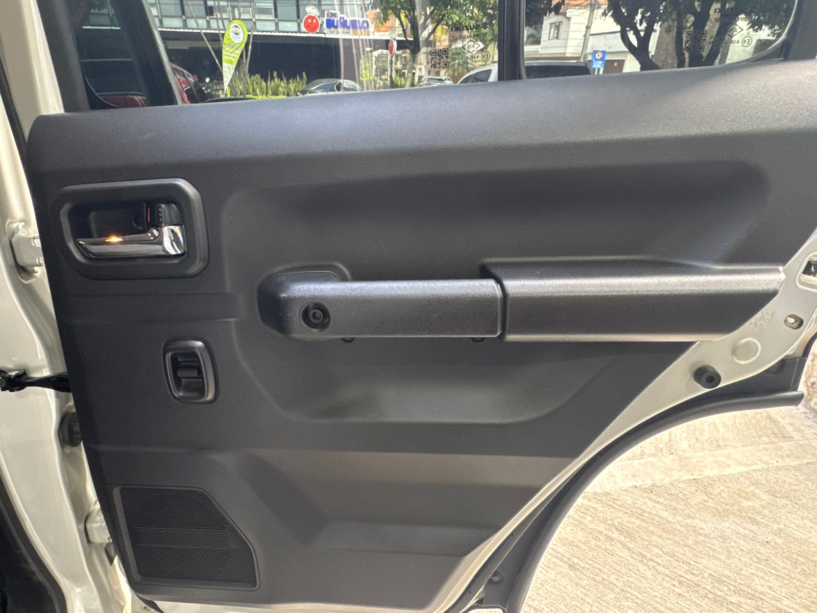 SUZUKI JIMNY 2025 - Imagen 20