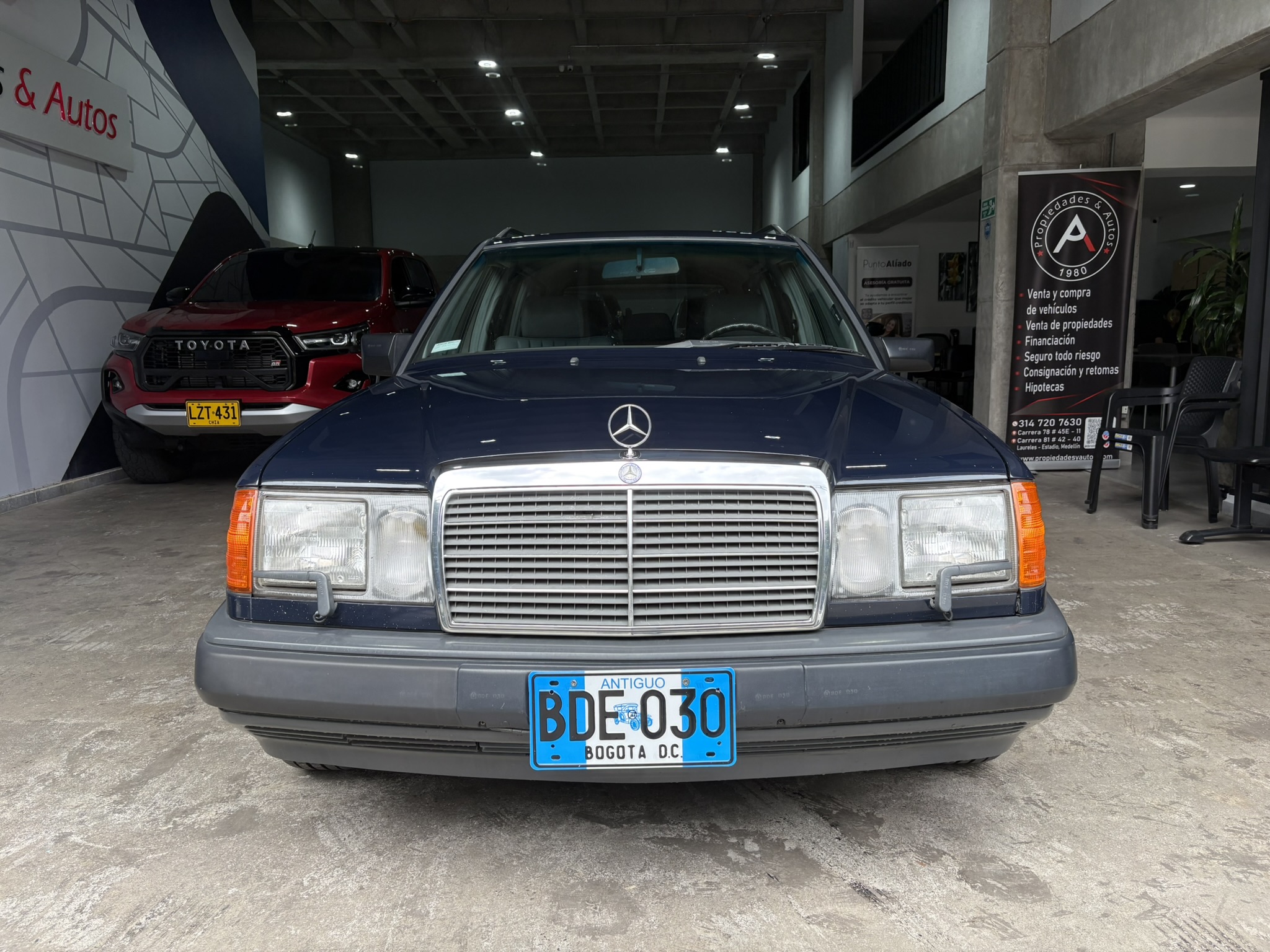 MERCEDES BENZ 300 TE 1989 - Imagen 2