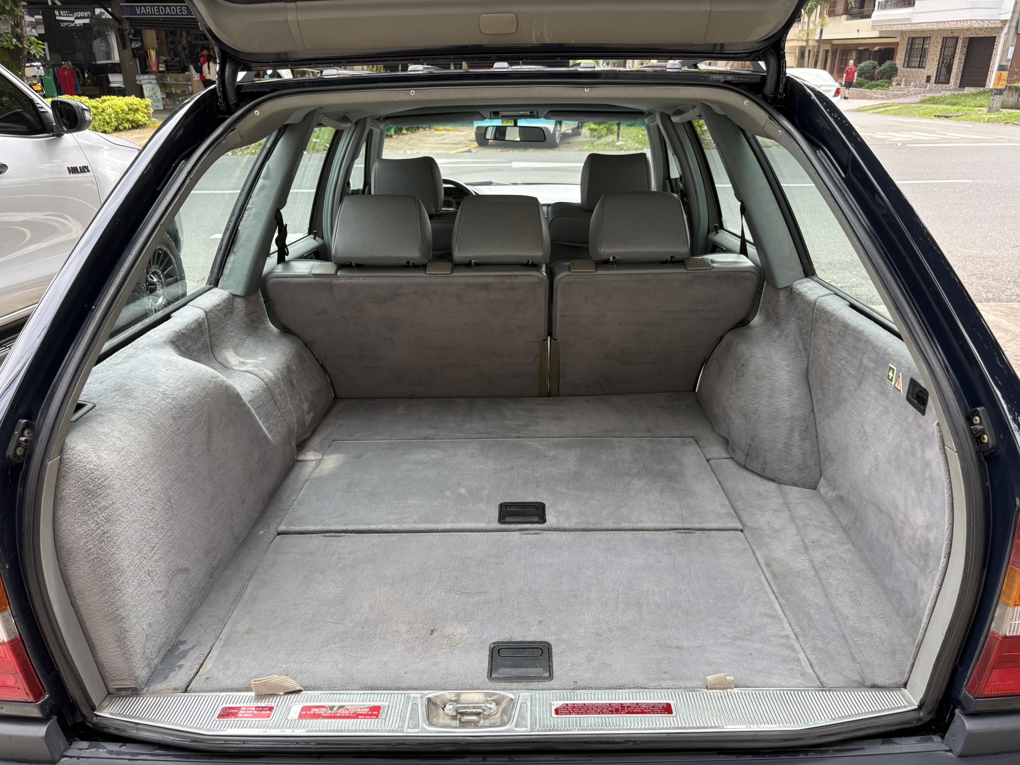 MERCEDES BENZ 300 TE 1989 - Imagen 18