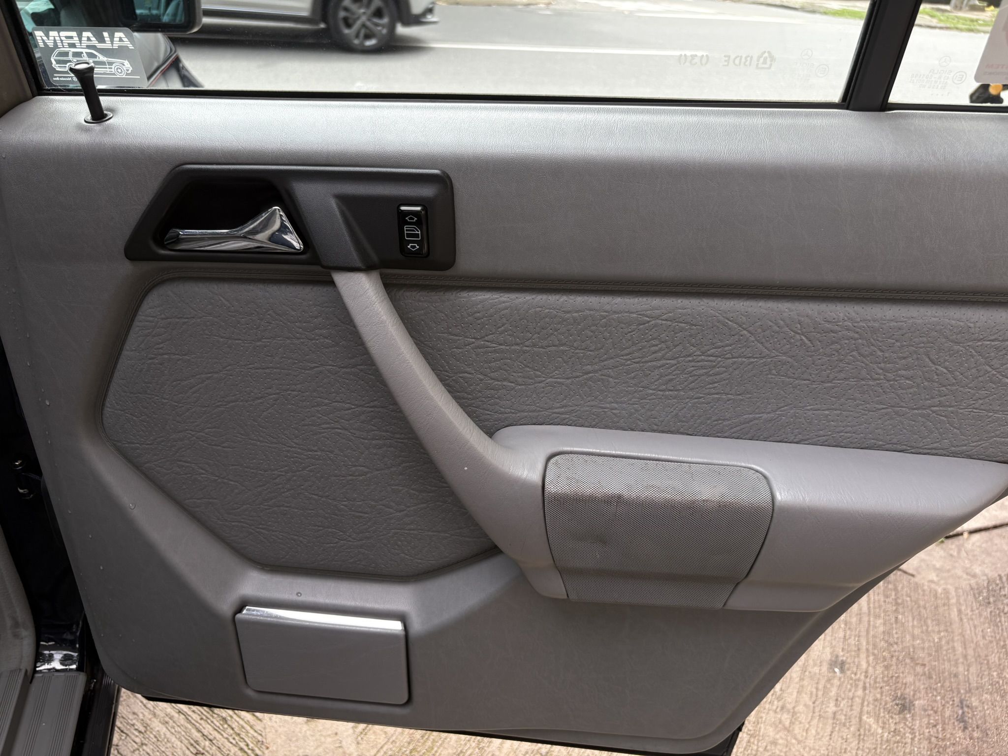 MERCEDES BENZ 300 TE 1989 - Imagen 20