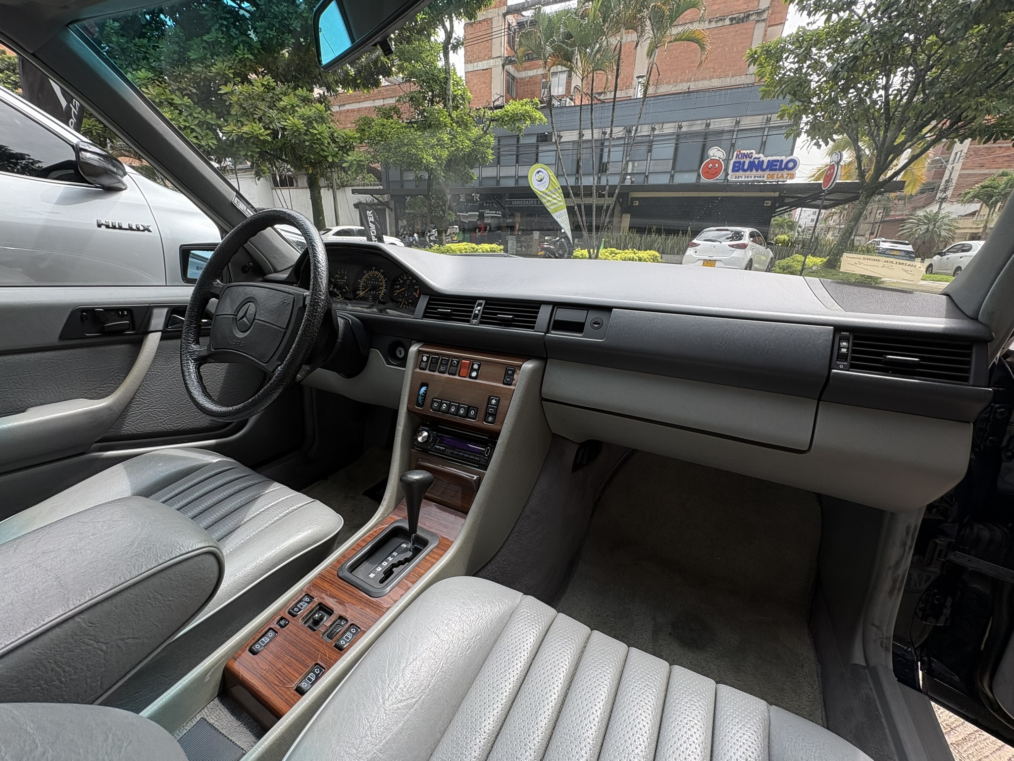 MERCEDES BENZ 300 TE 1989 - Imagen 21