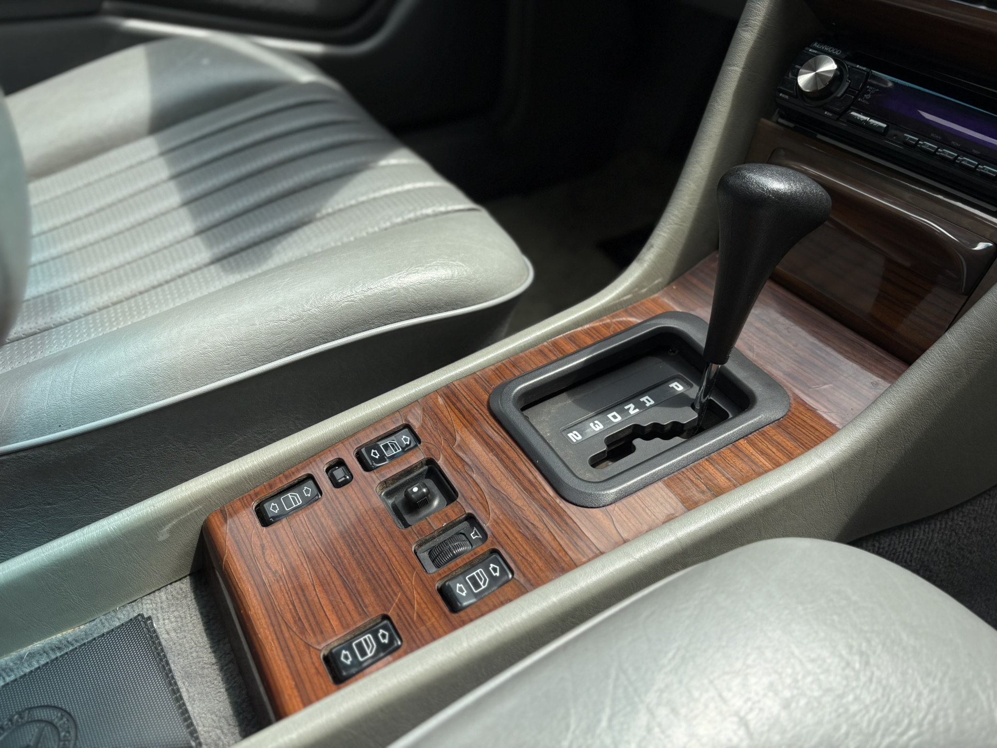 MERCEDES BENZ 300 TE 1989 - Imagen 23