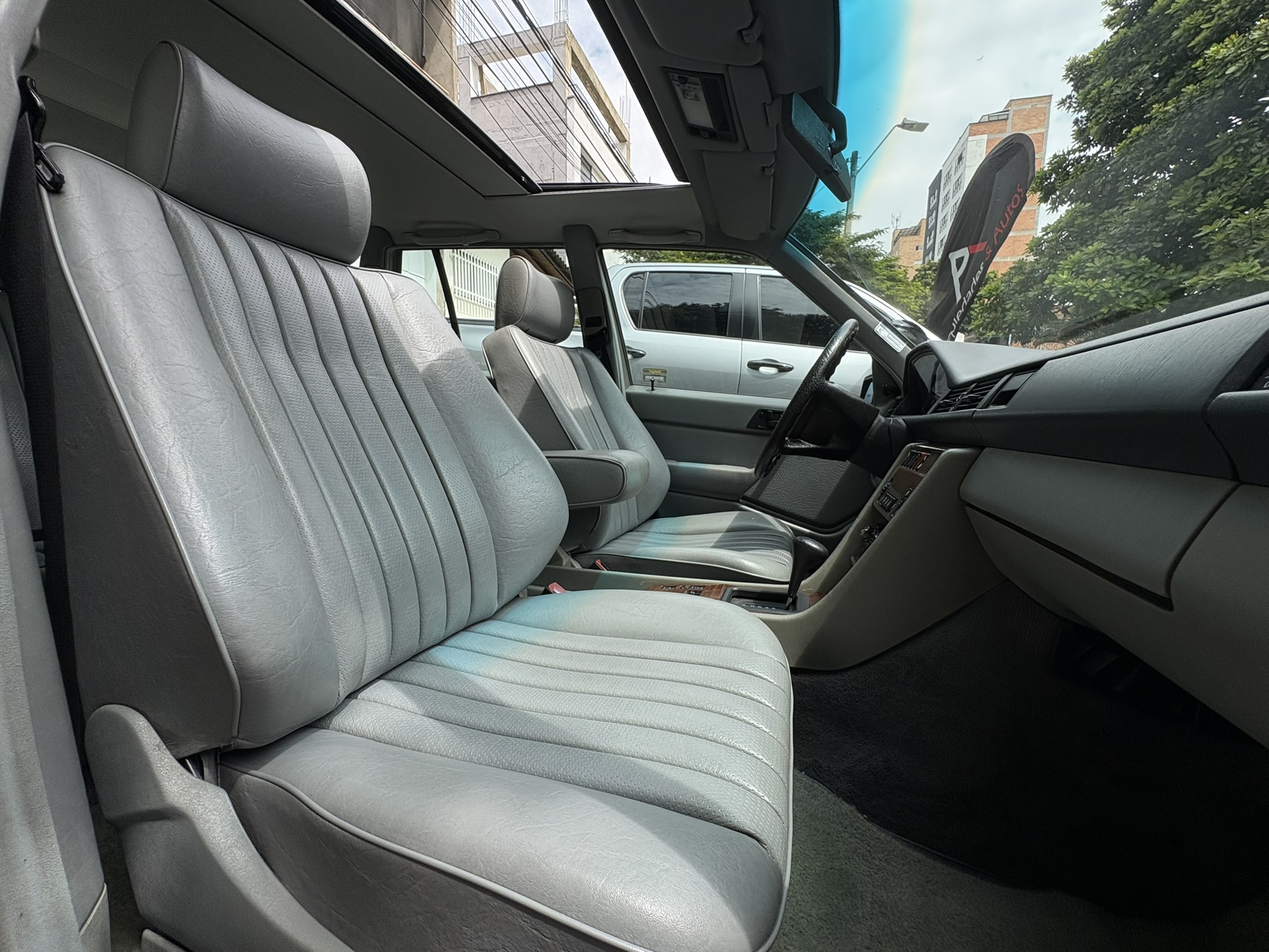 MERCEDES BENZ 300 TE 1989 - Imagen 24