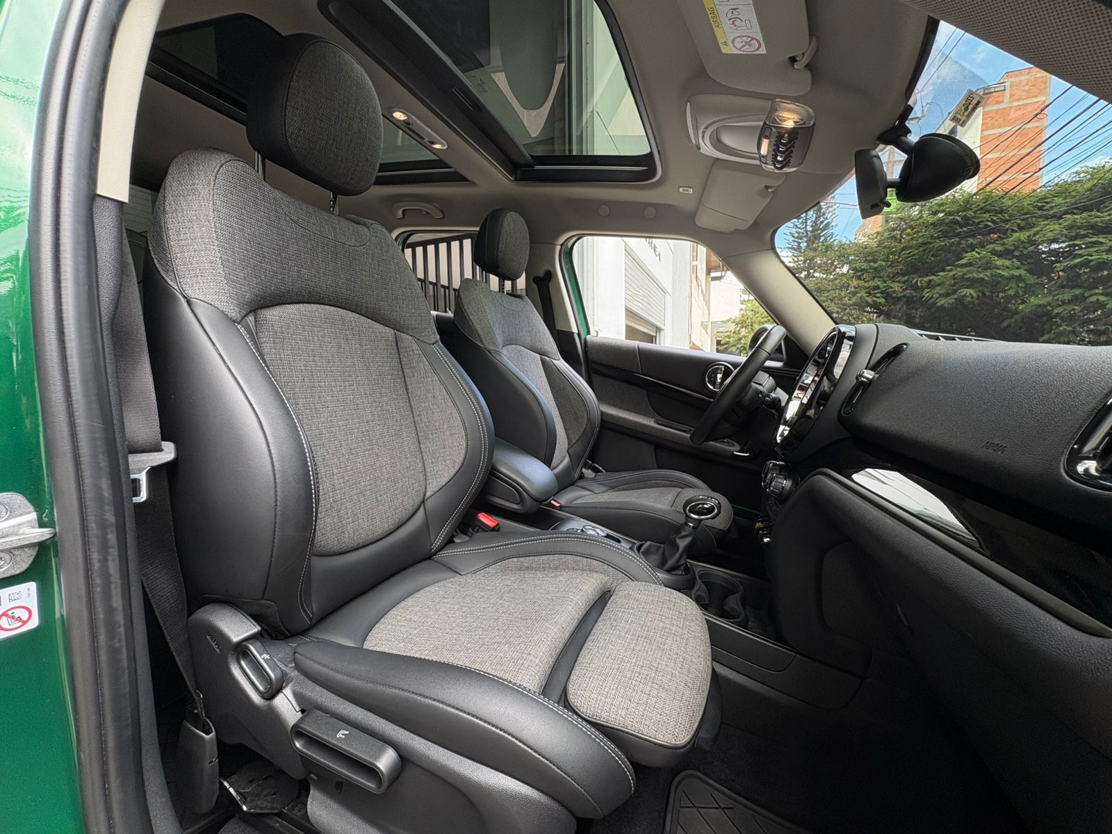 MINI COOPER SE ALL 4 COUNTRYMAN 2023 - Imagen 24