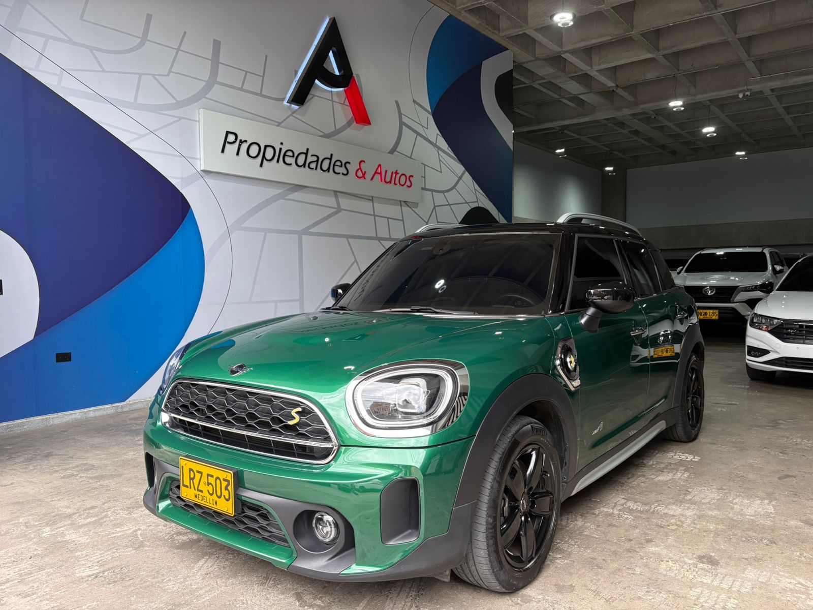 MINI COOPER SE ALL 4 COUNTRYMAN 2023