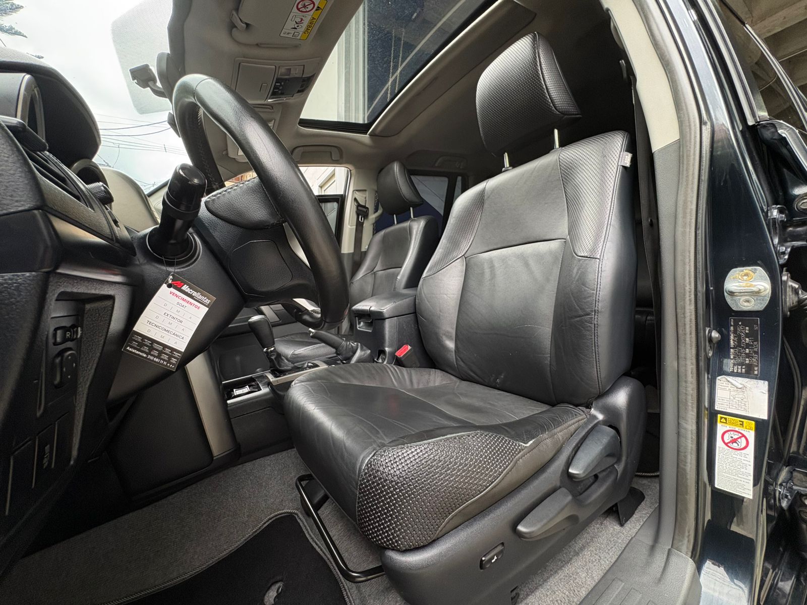 TOYOTA PRADO TXL BLINDADA 2013 - Imagen 12