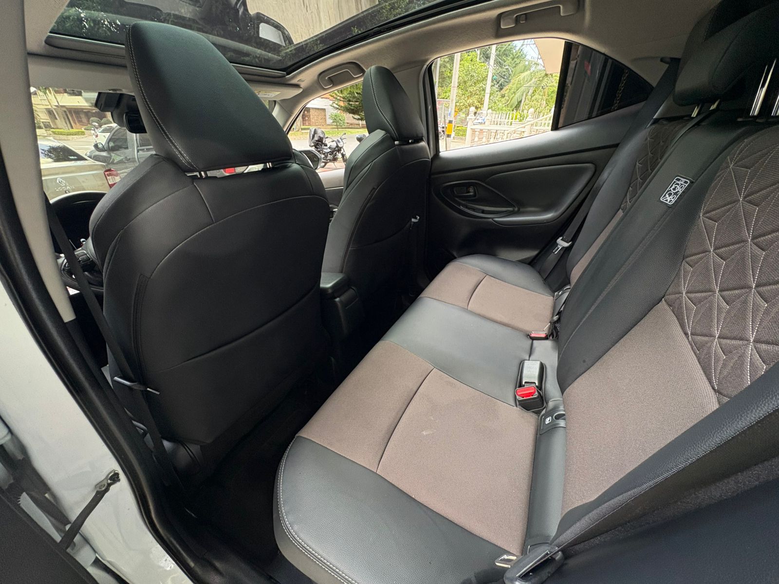 TOYOTA YARIS CROSS XLS 2025 - Imagen 14