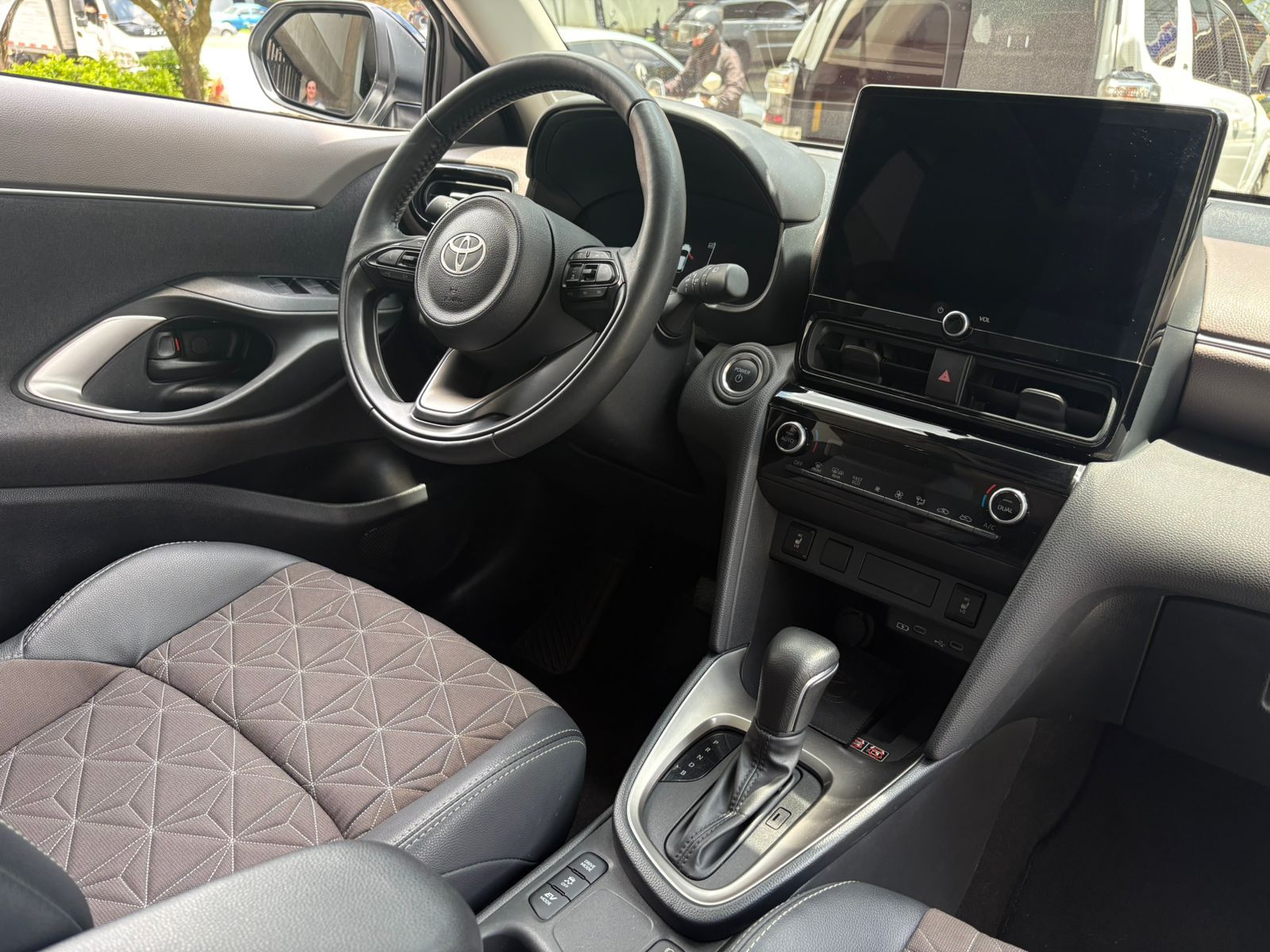 TOYOTA YARIS CROSS XLS 2025 - Imagen 22