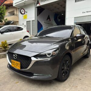 MAZDA 2 GRAND TOURING 2022