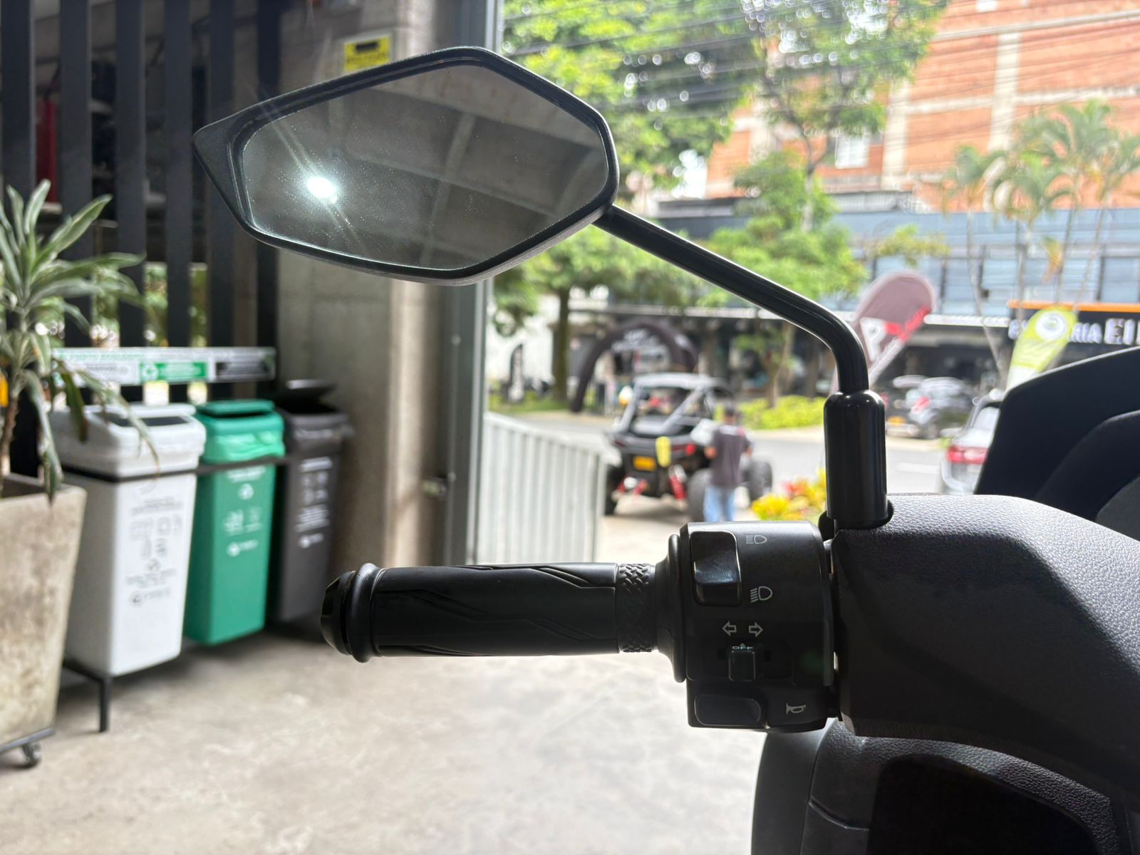 YAMAHA NMAX 2025 - Imagen 11