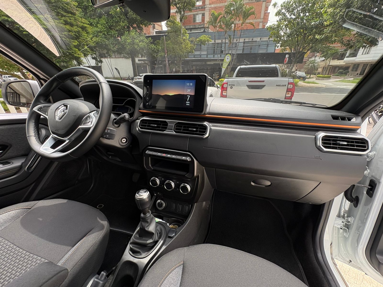 RENAULT DUSTER OROCH INTENS 2026 - Imagen 21