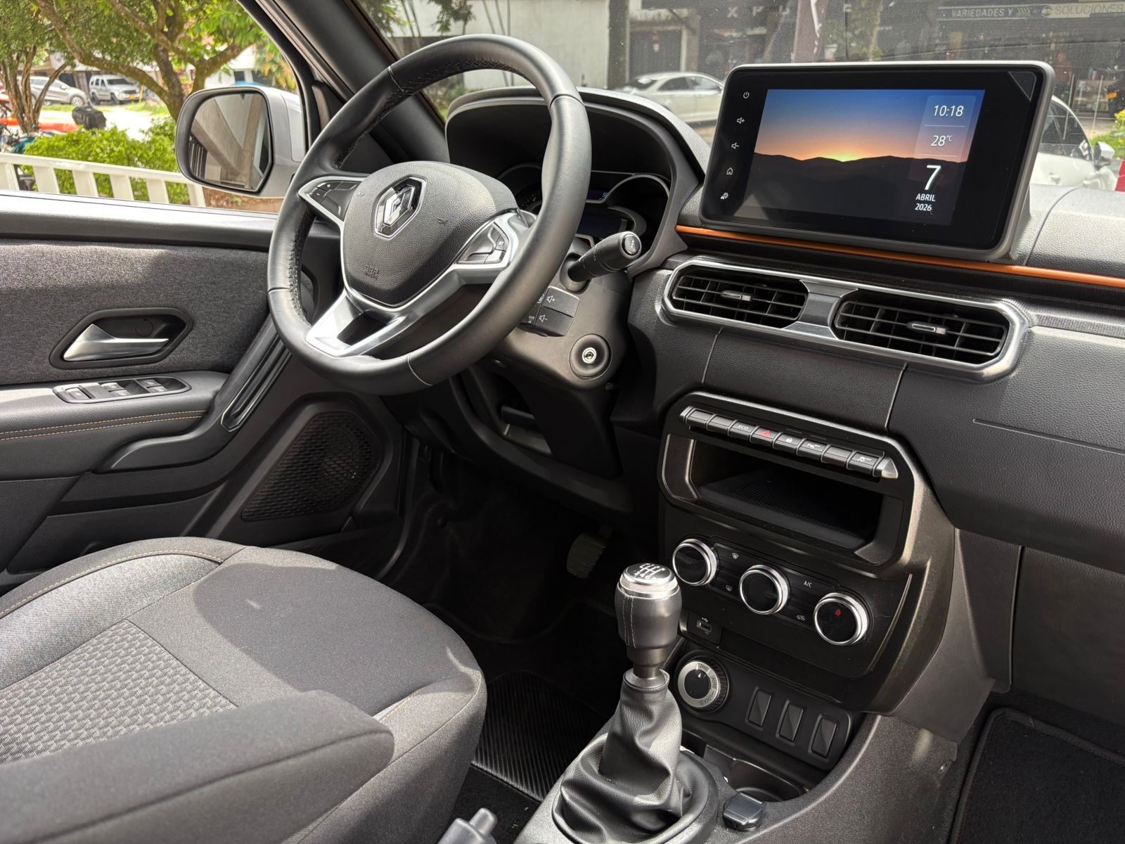 RENAULT DUSTER OROCH INTENS 2026 - Imagen 22