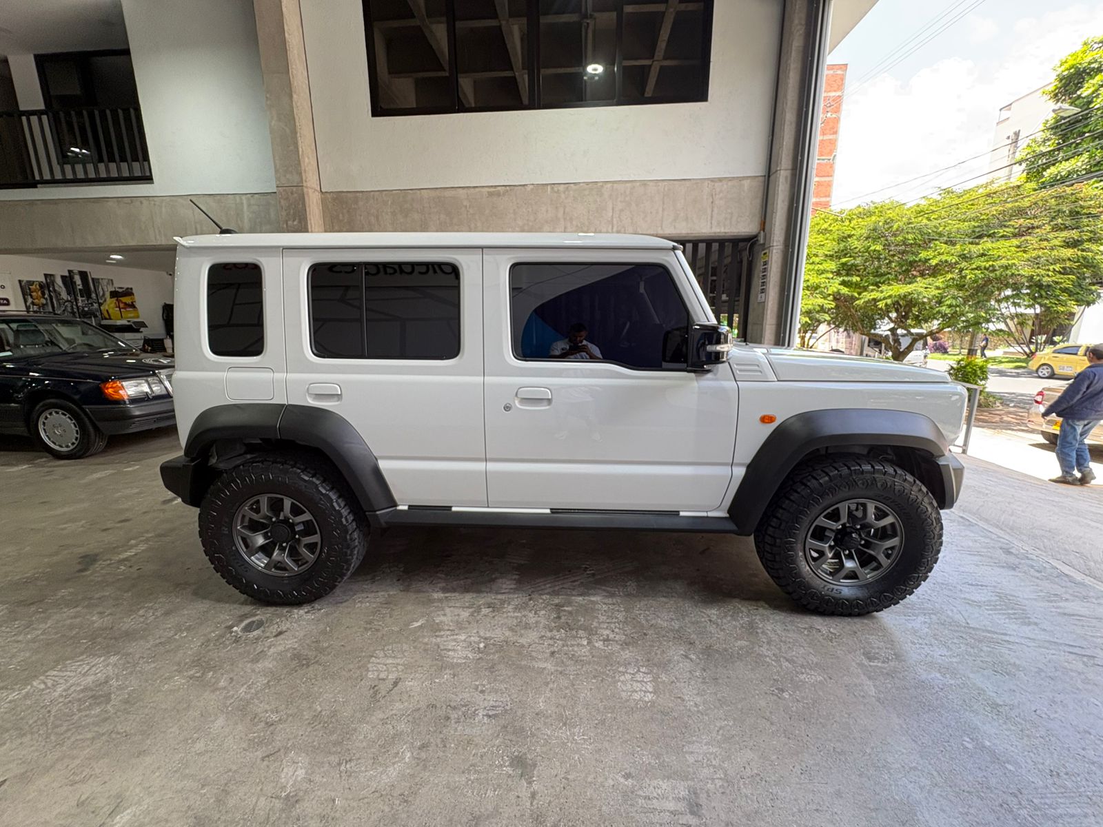 SUZUKI JIMNY ALL GRIP 2026 - Imagen 4