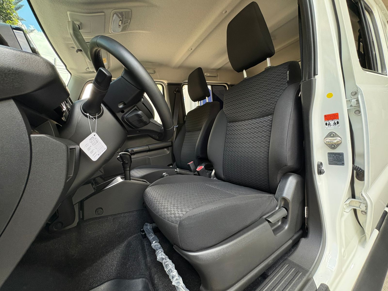 SUZUKI JIMNY ALL GRIP 2026 - Imagen 13