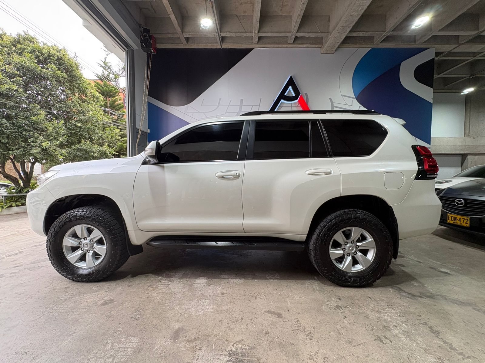 TOYOTA PRADO TXL BLINDADA 2022 - Imagen 8