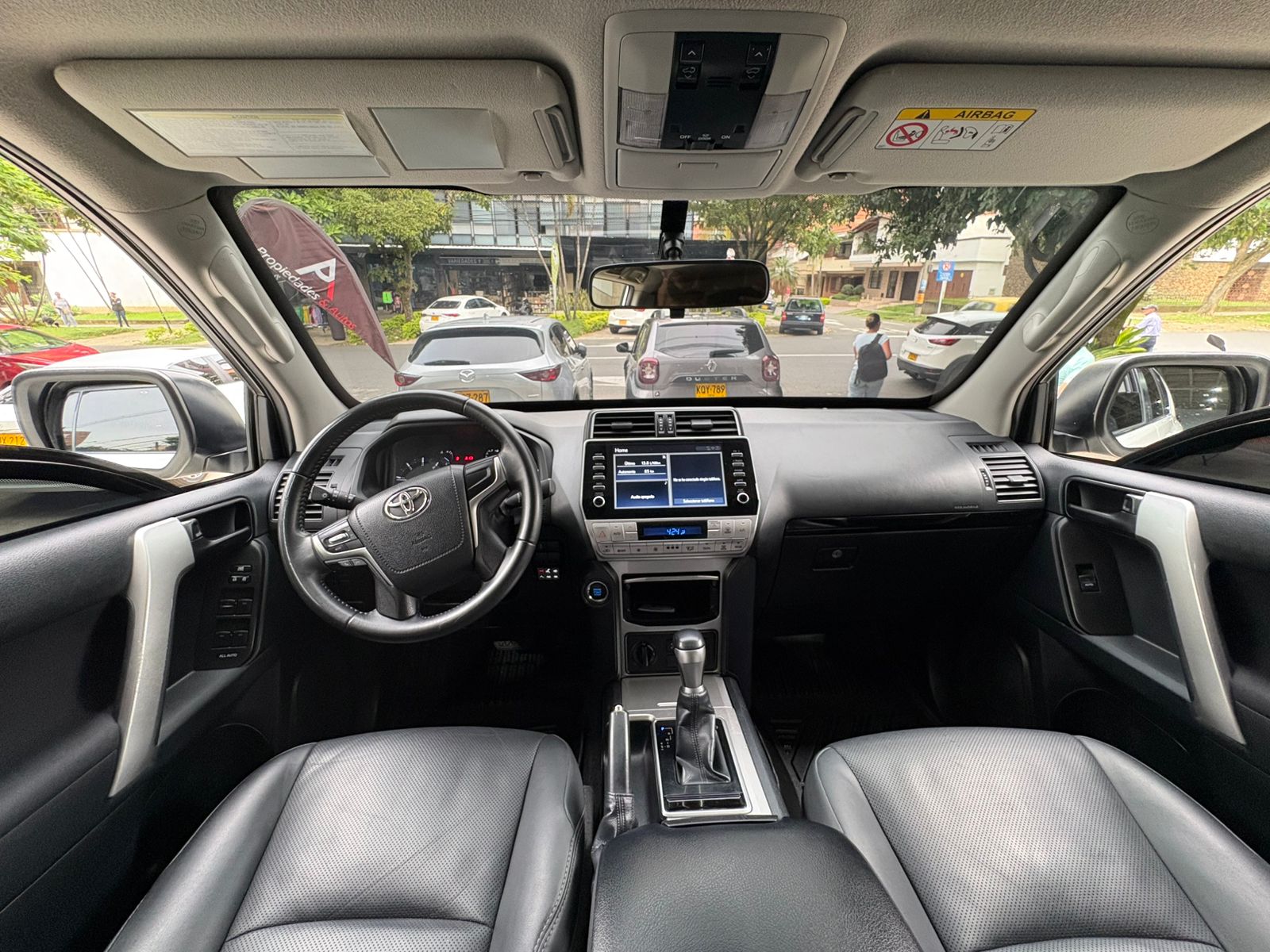 TOYOTA PRADO TXL BLINDADA 2022 - Imagen 9