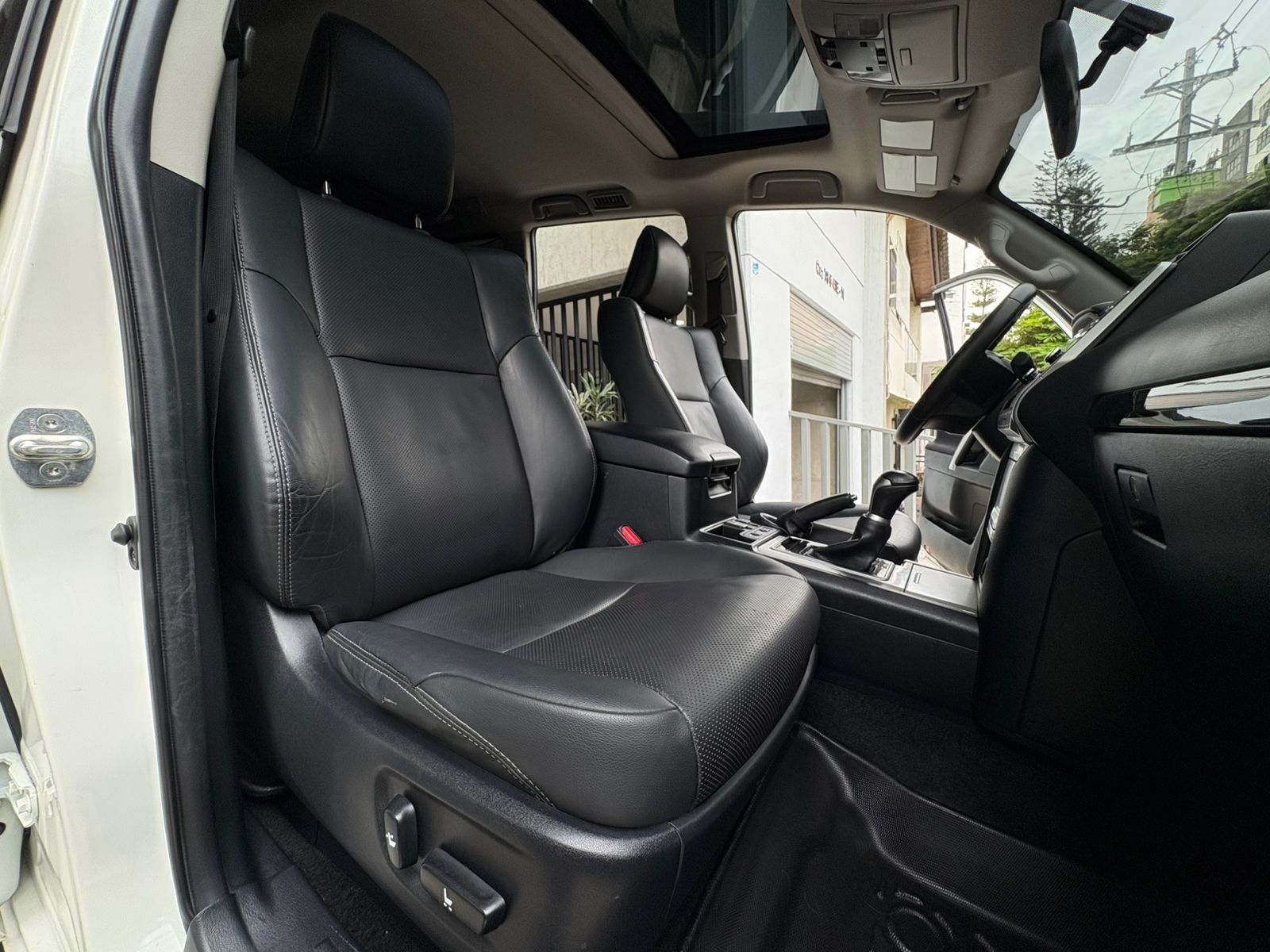 TOYOTA PRADO TXL BLINDADA 2022 - Imagen 24