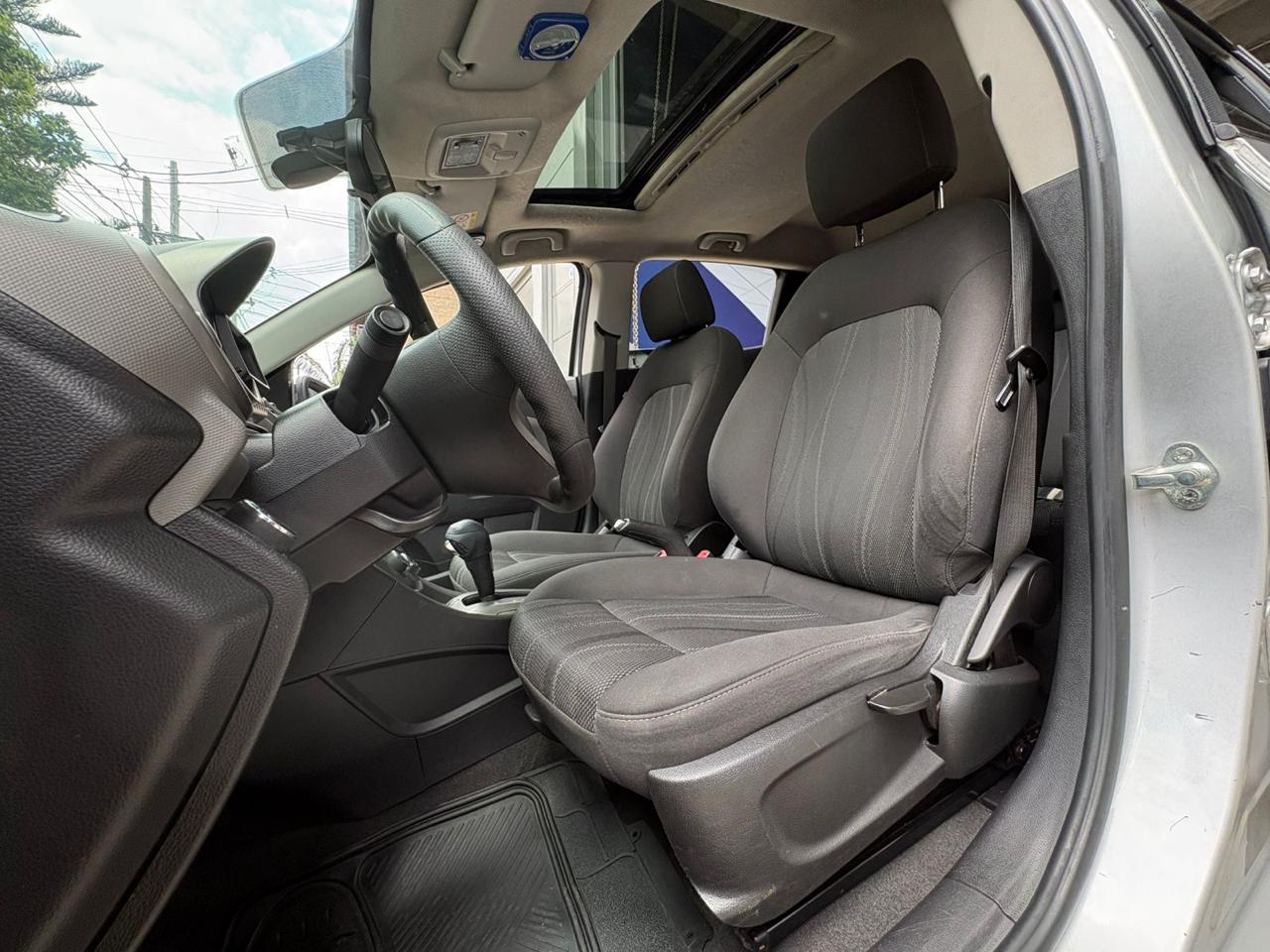 CHEVROLET SONIC LT 2015 - Imagen 12