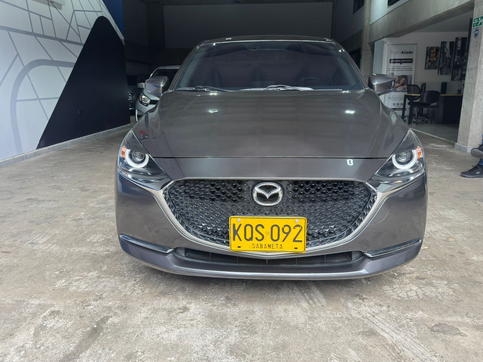 MAZDA 2 SEDAN GRAN TOURING LX 2022 - Imagen 2