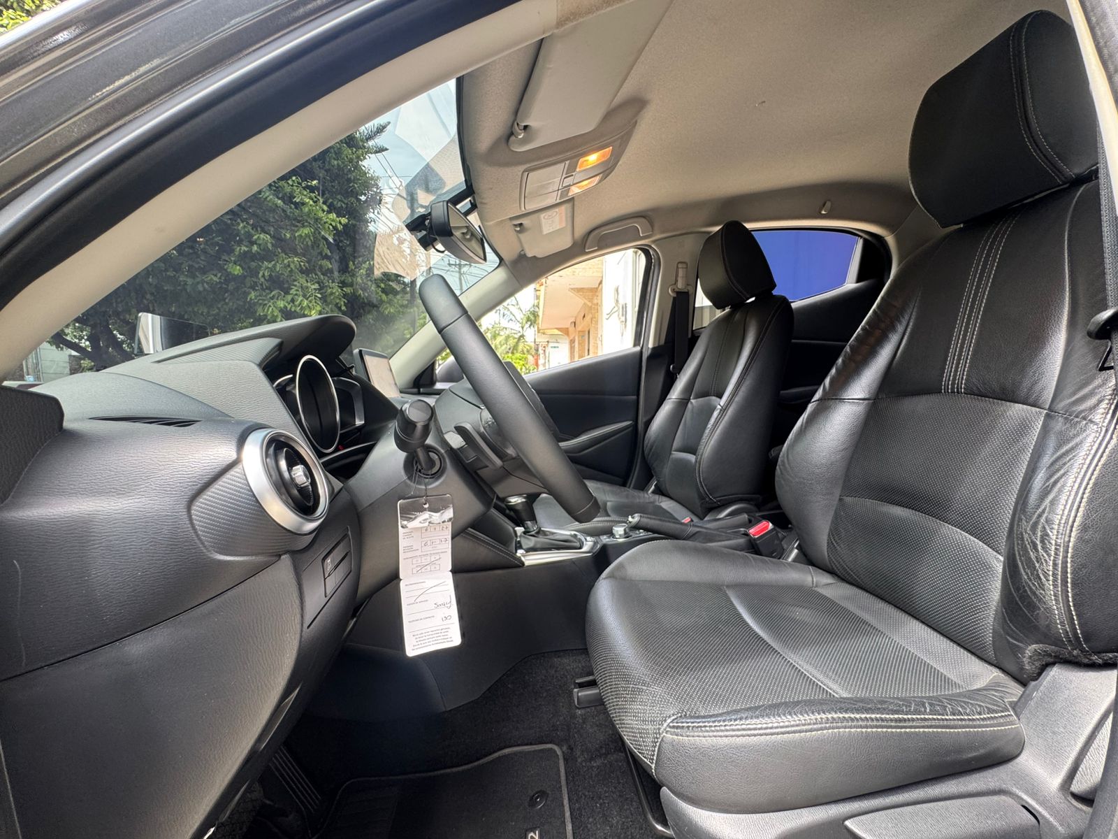 MAZDA 2 SEDAN GRAN TOURING LX 2022 - Imagen 12