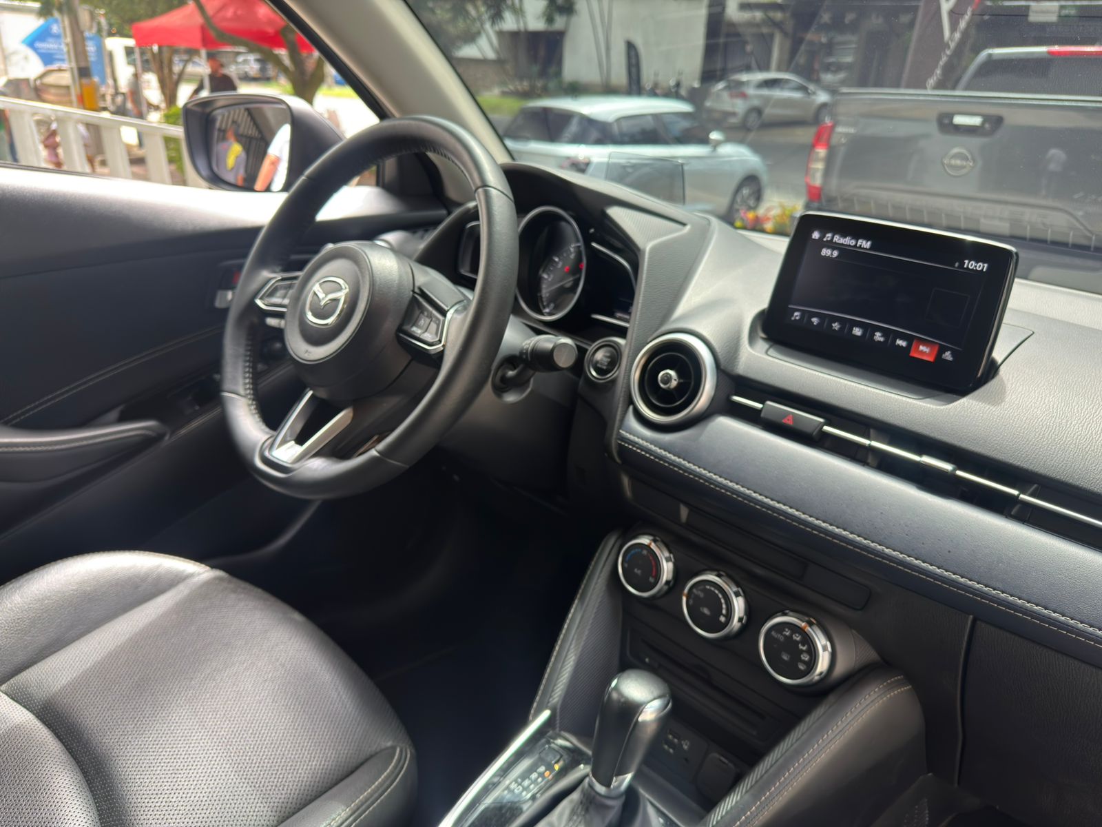 MAZDA 2 SEDAN GRAN TOURING LX 2022 - Imagen 22