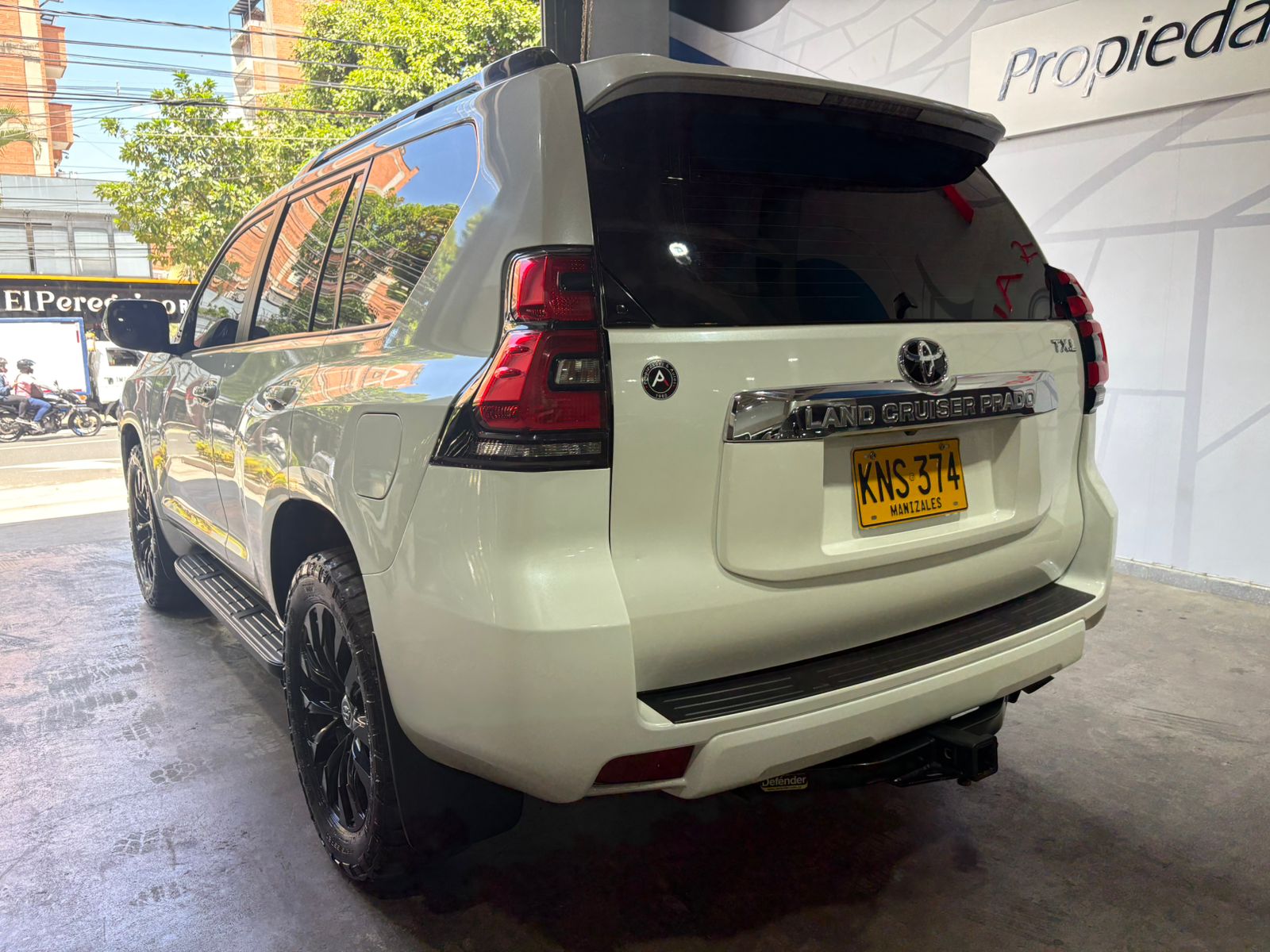 TOYOTA PRADO TXL BLINDAJE II 2022 - Imagen 7