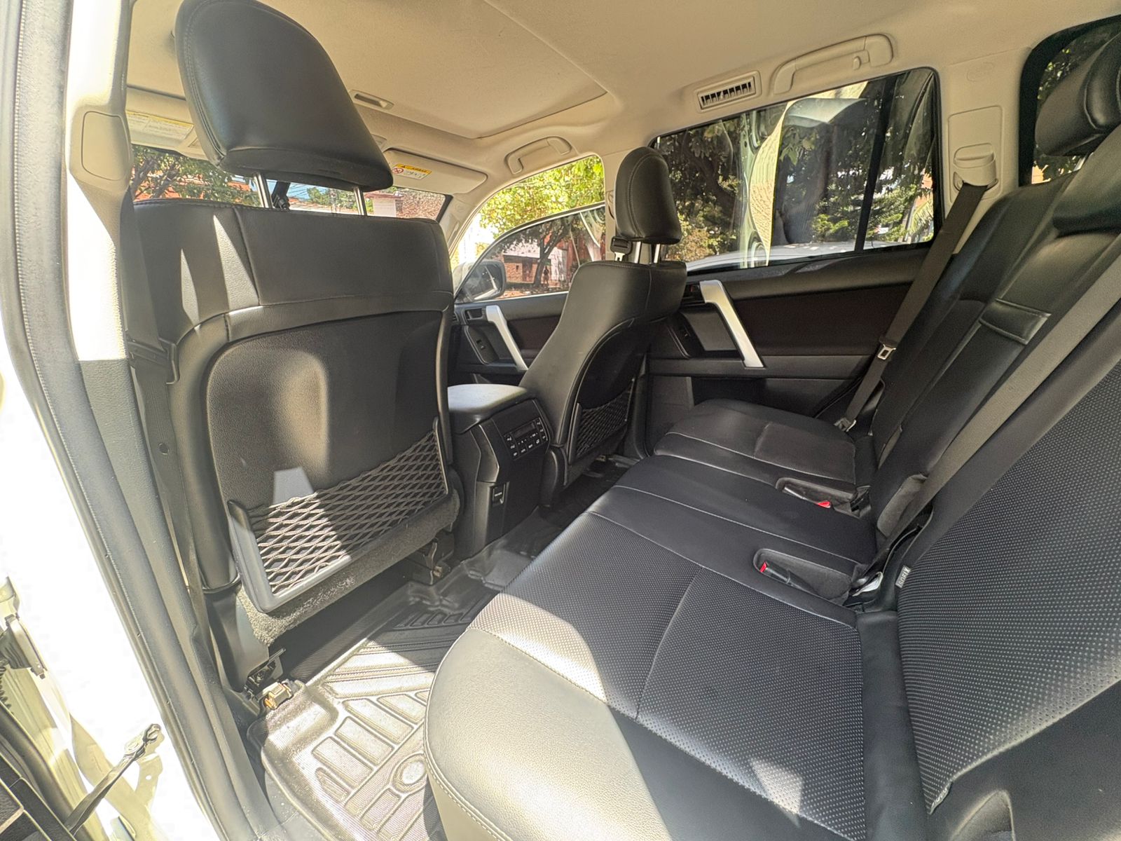 TOYOTA PRADO TXL BLINDAJE II 2022 - Imagen 15