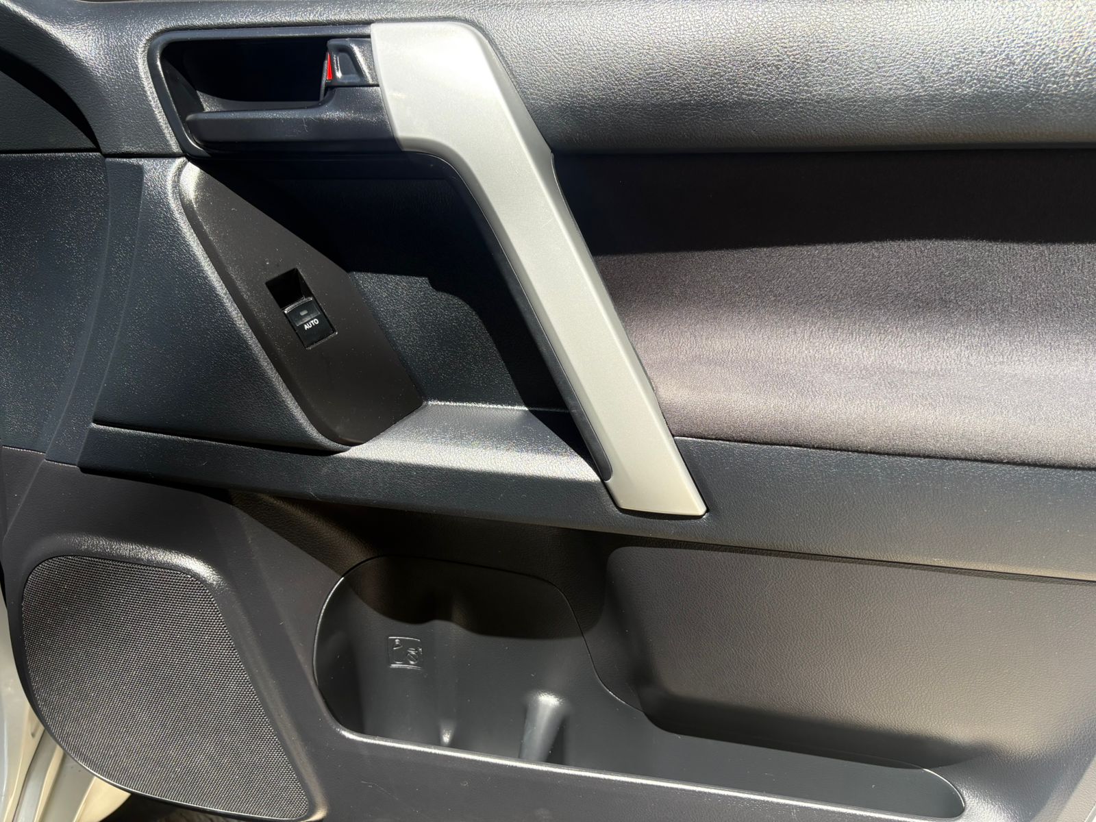 TOYOTA PRADO TXL BLINDAJE II 2022 - Imagen 25