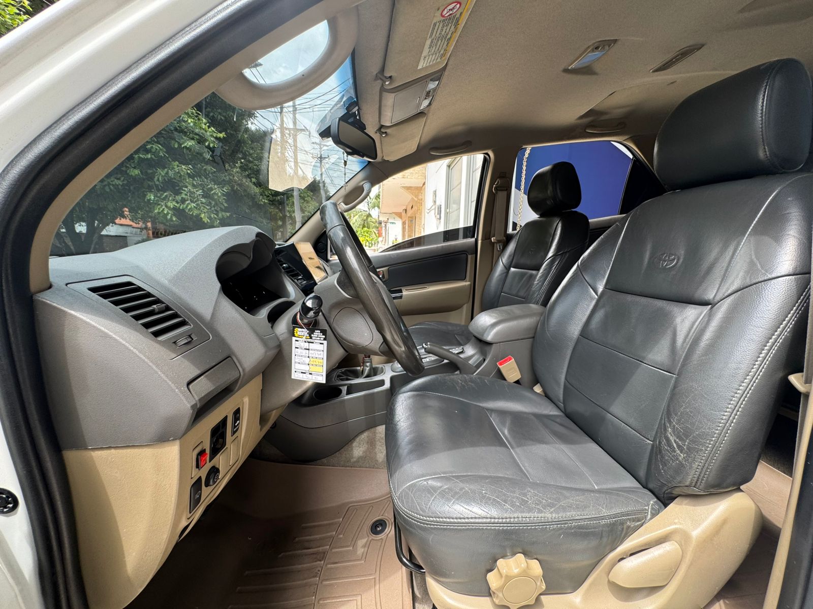 TOYOTA FORTUNER SRV 2014 - Imagen 12