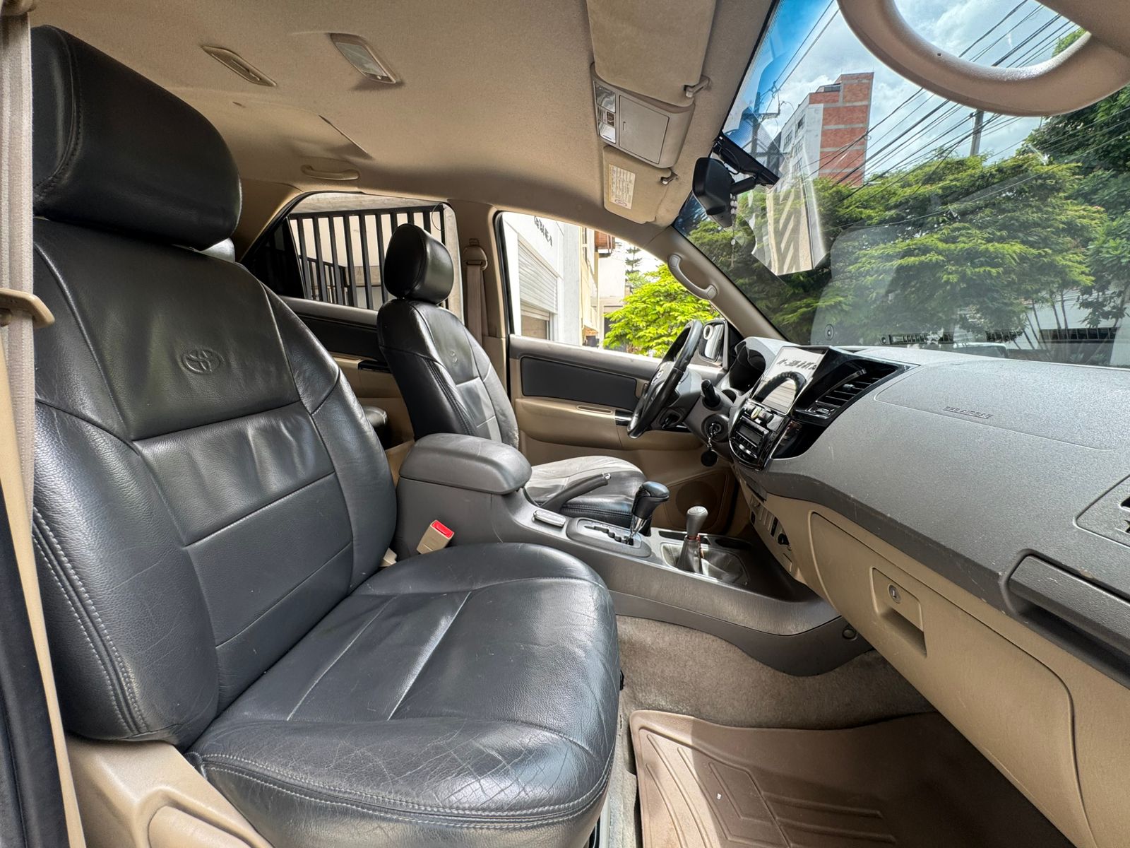 TOYOTA FORTUNER SRV 2014 - Imagen 21