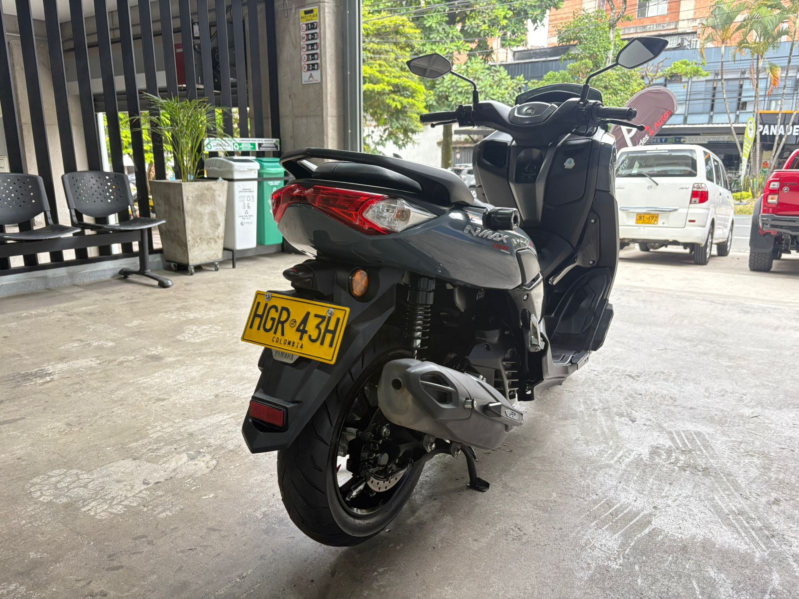 YAMAHA NMAX CONNECTED 2025 - Imagen 5