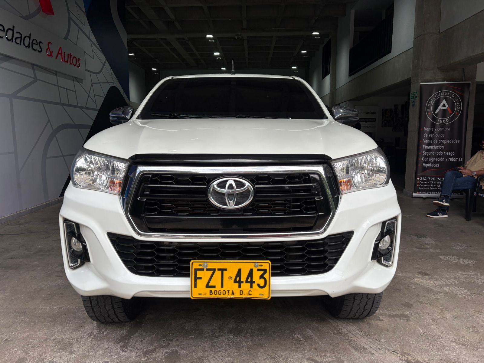 TOYOTA HILUX BLINDAJE II 2019 - Imagen 2