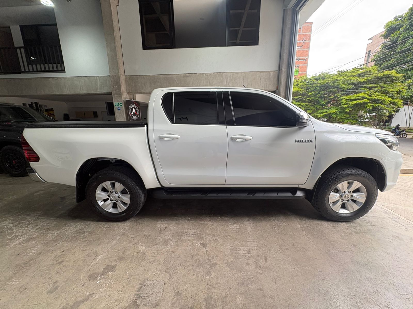 TOYOTA HILUX BLINDAJE II 2019 - Imagen 4