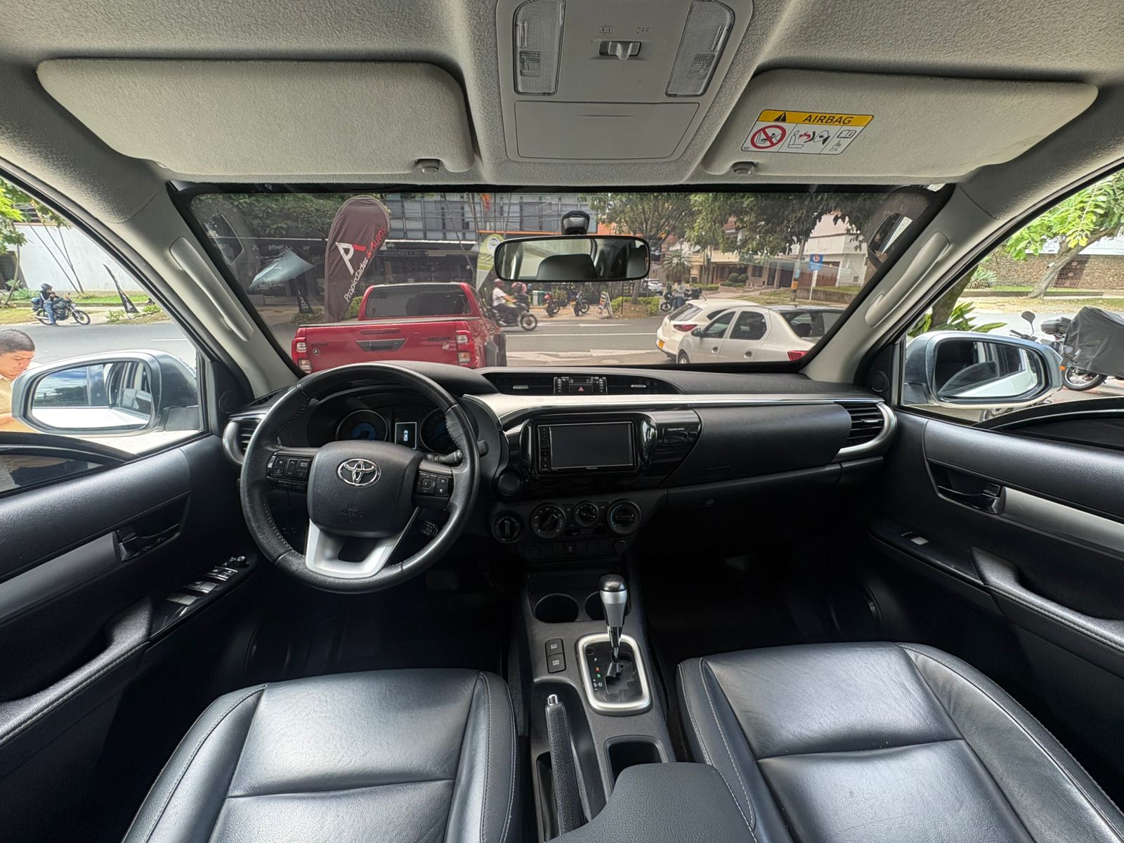 TOYOTA HILUX BLINDAJE II 2019 - Imagen 9