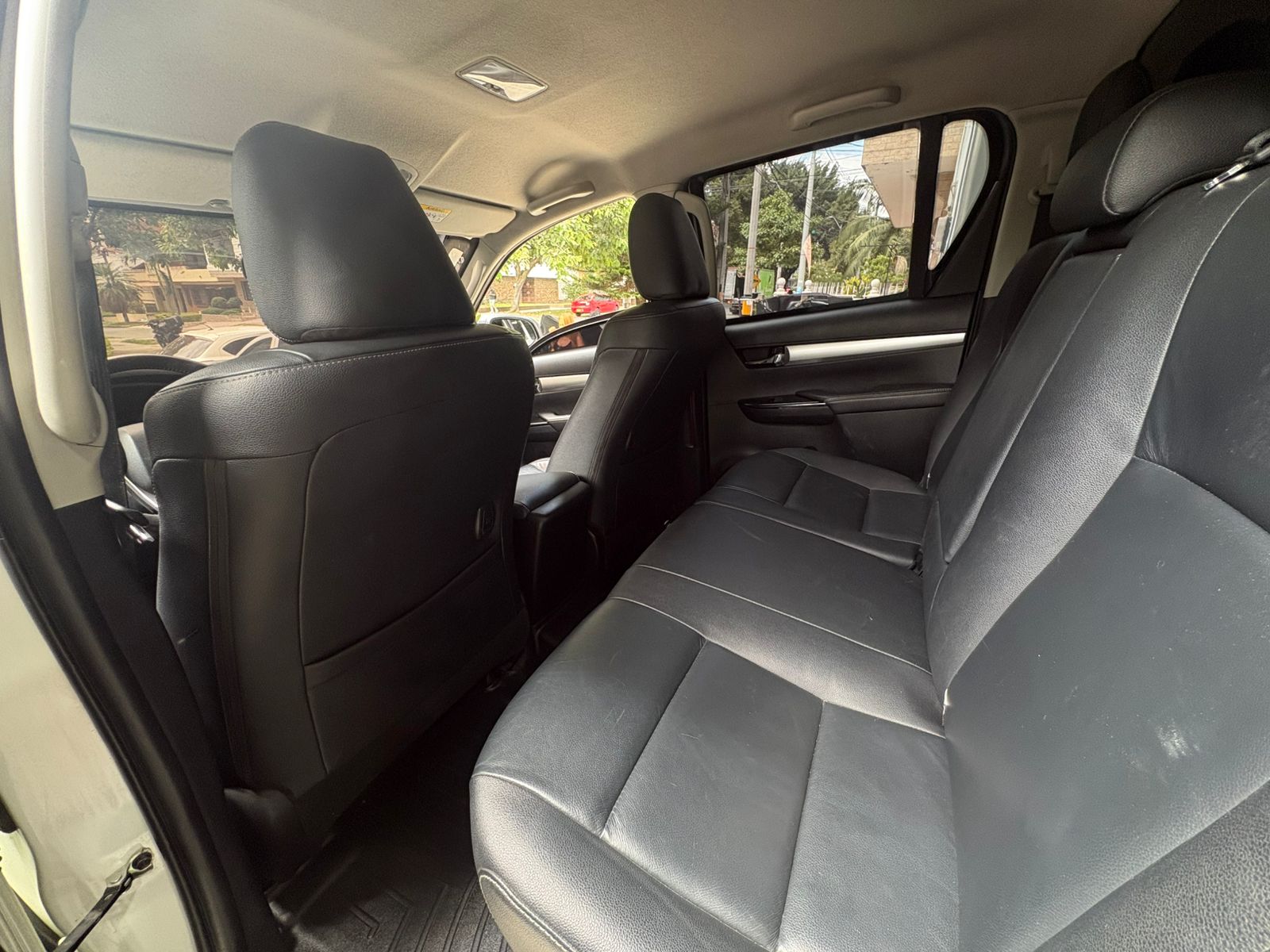 TOYOTA HILUX BLINDAJE II 2019 - Imagen 15