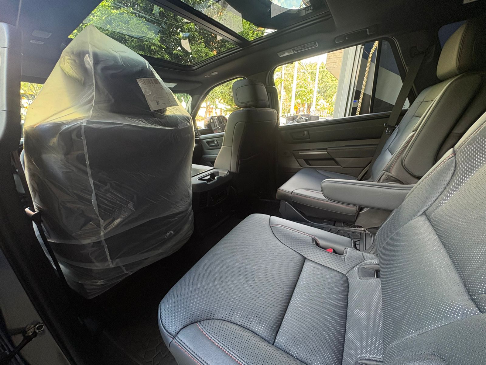 TOYOTA SEQUOIA TRD PRO - Imagen 15