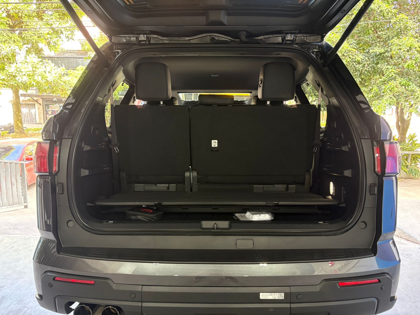 TOYOTA SEQUOIA TRD PRO - Imagen 19