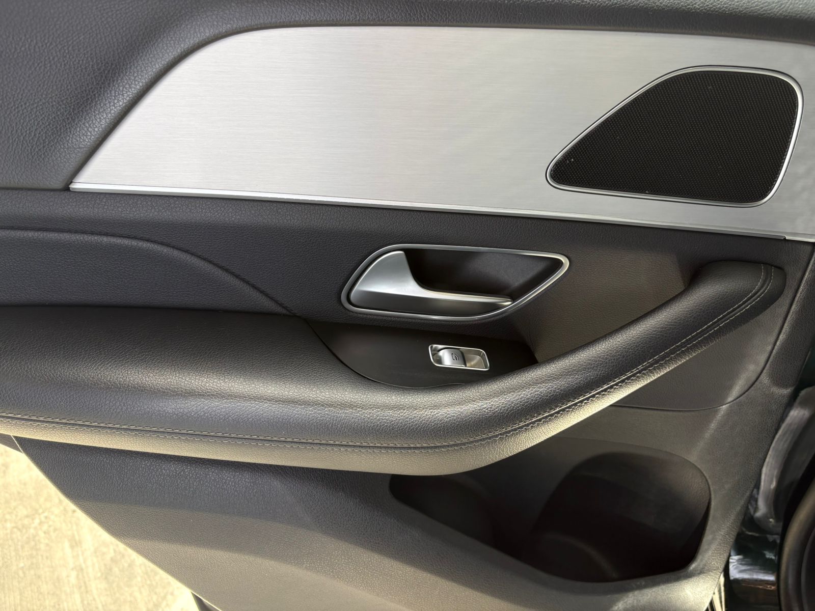 MERCEDES BENZ GLS 450 4MATIC 2022 - Imagen 17