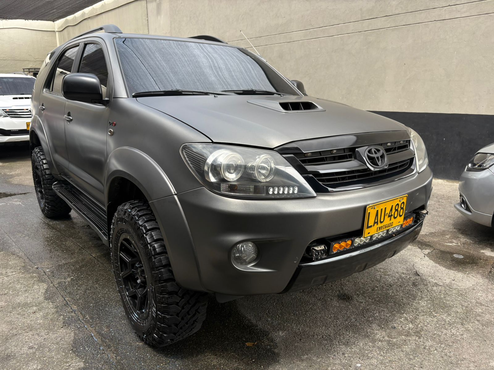 TOYOTA FORTUNER SRV 2008 - Imagen 3