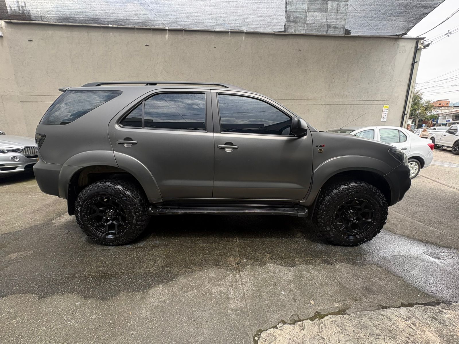 TOYOTA FORTUNER SRV 2008 - Imagen 4