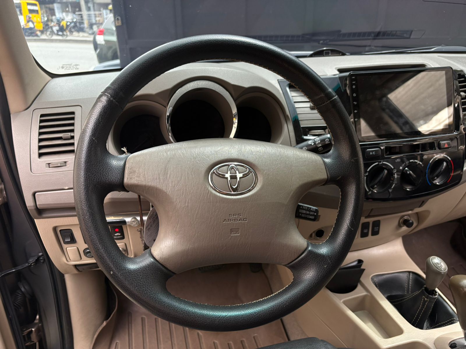 TOYOTA FORTUNER SRV 2008 - Imagen 10