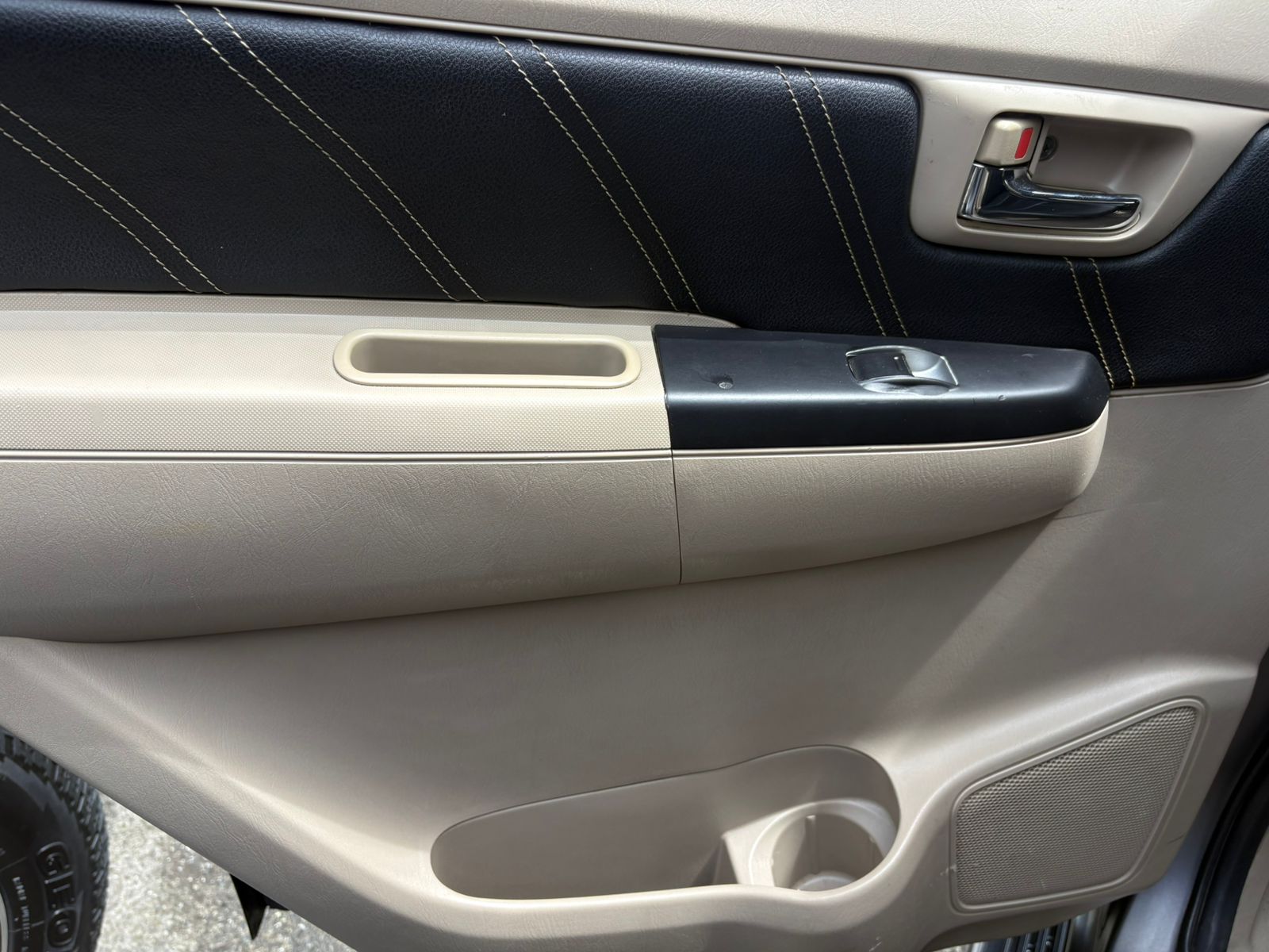 TOYOTA FORTUNER SRV 2008 - Imagen 16