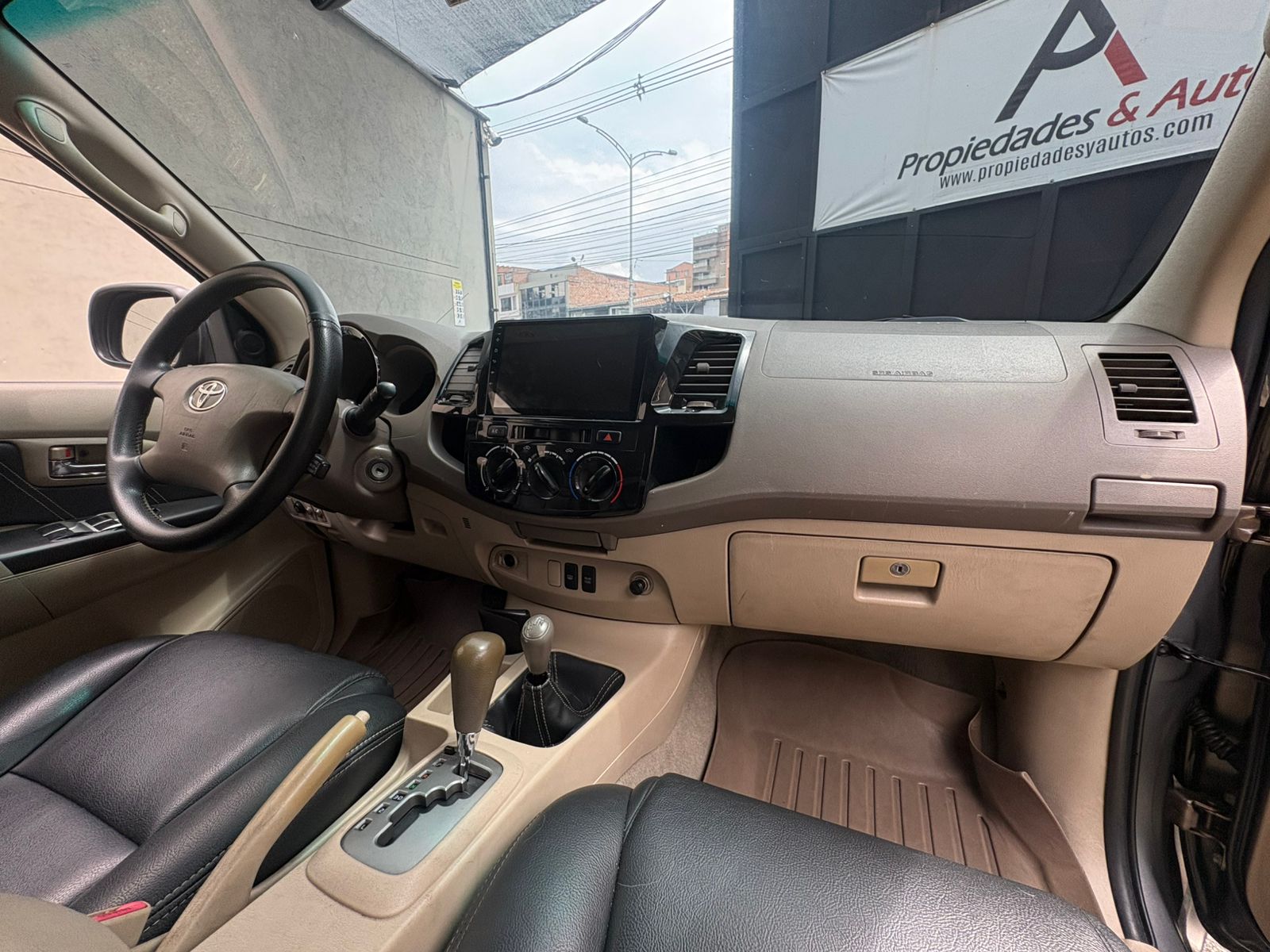 TOYOTA FORTUNER SRV 2008 - Imagen 21