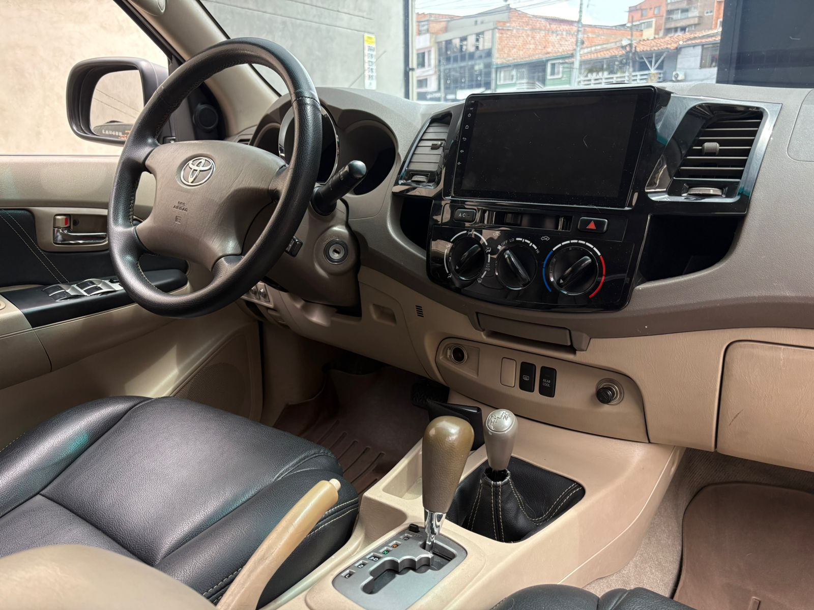 TOYOTA FORTUNER SRV 2008 - Imagen 22