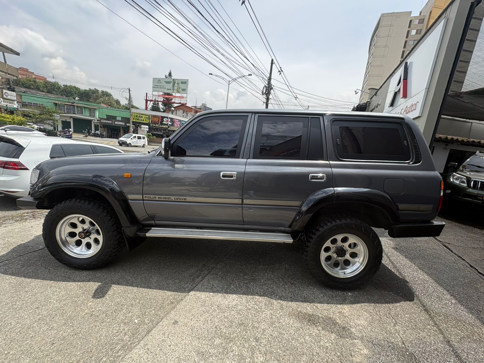 TOYOTA LAND CRUISER VX BURBUJA 1993 - Imagen 8